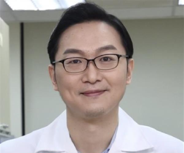 Kai-Chien Yang